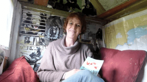 Gill Lewis accepts the award from her treehouse!